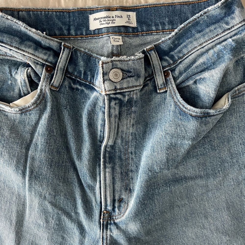Abercrombie women’s curve love 90s straight ultra high rise jeans